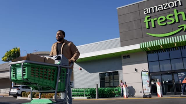 Amazon halts plans for drone delivery in Italy