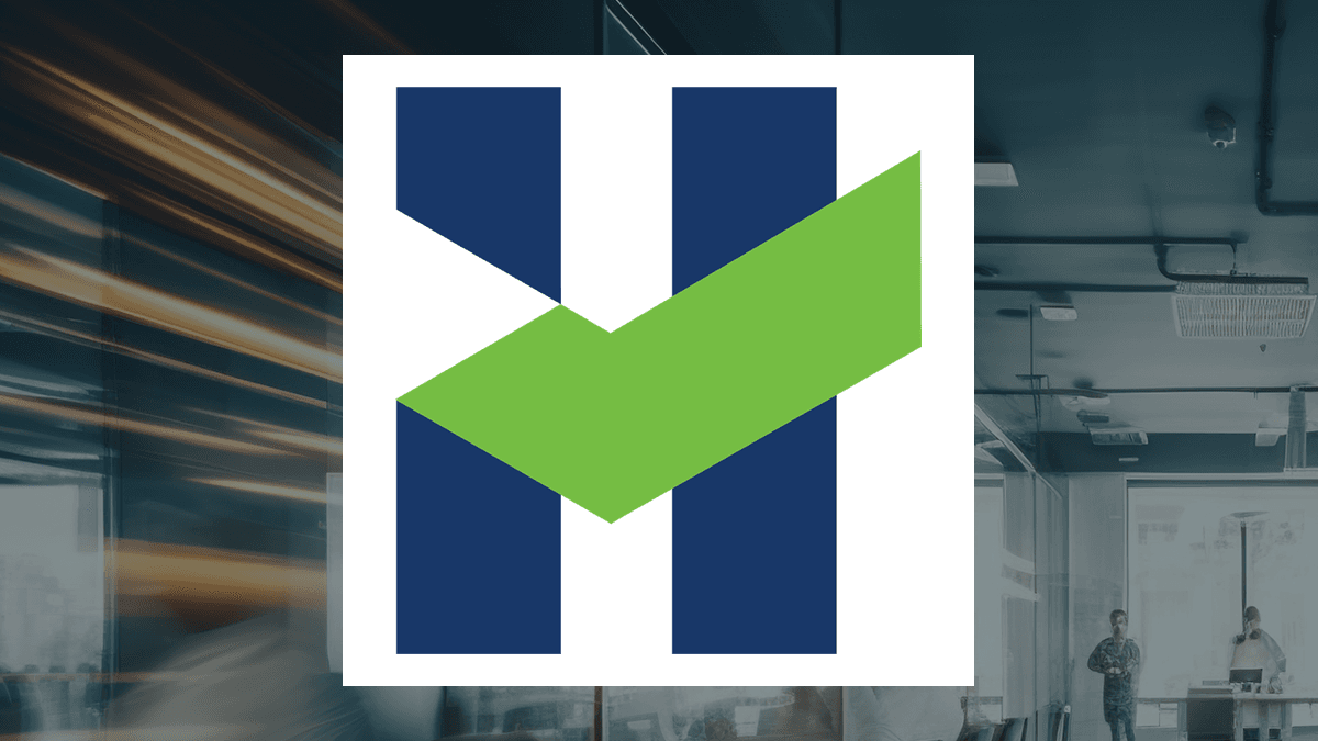 Analyzing Resources Connection (NASDAQ:RGP) and HireQuest (NASDAQ:HQI)