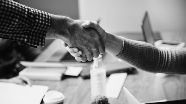 EMCOR Stock Dips 9% in a Month: Should Investors Hold or Fold?