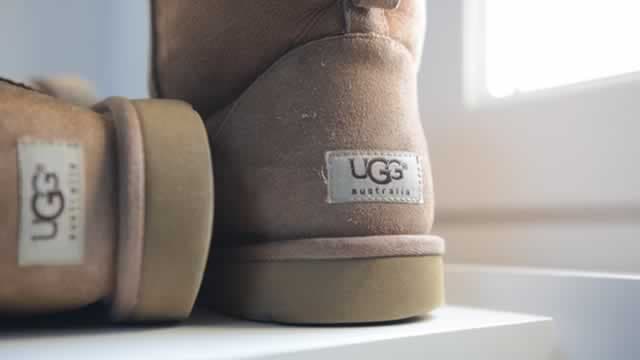 Is Trending Stock Deckers Outdoor Corporation (DECK) a Buy Now?