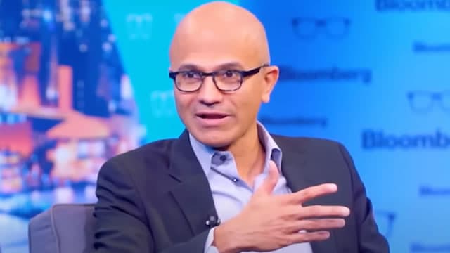 Microsoft: The AI Utility Thesis - Weighing $392 Billion Backlog Against CapEx Depreciation Cliff