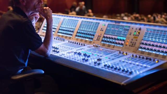 Paramount's hostile bid for Warner Bros. shaken as Trump's son-in-law drops out