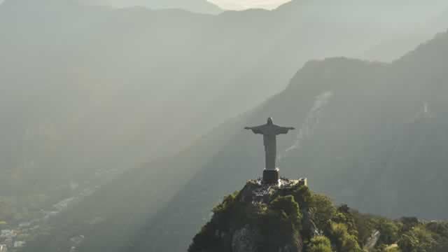 Pres. Trump announces 50% tariff on Brazil starting August 1