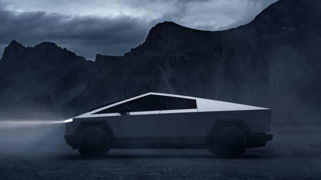 Tesla is recruiting factory workers and sales staff to operate its 'Robotaxi' service