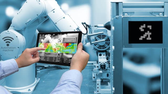 The 3 Stocks I'm Watching for Clues About a Potential Sentiment Shift in the Market in 2026