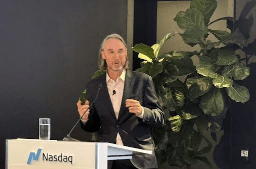 The Great Bond Debate: How Strategists Are Positioning Their ETFs