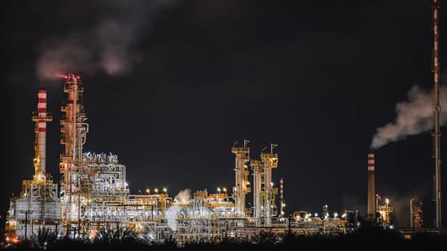 Venezuela blockade could cause $5-7 increase in oil prices if enforced: Analyst