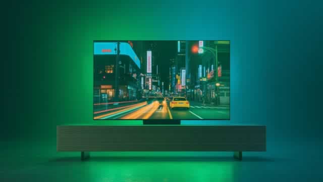 Warner Bros likely to reject $108.4 billion Paramount bid, back Netflix in bidding war, sources say